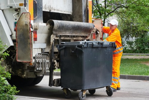 Choosing a reliable garage clearance provider